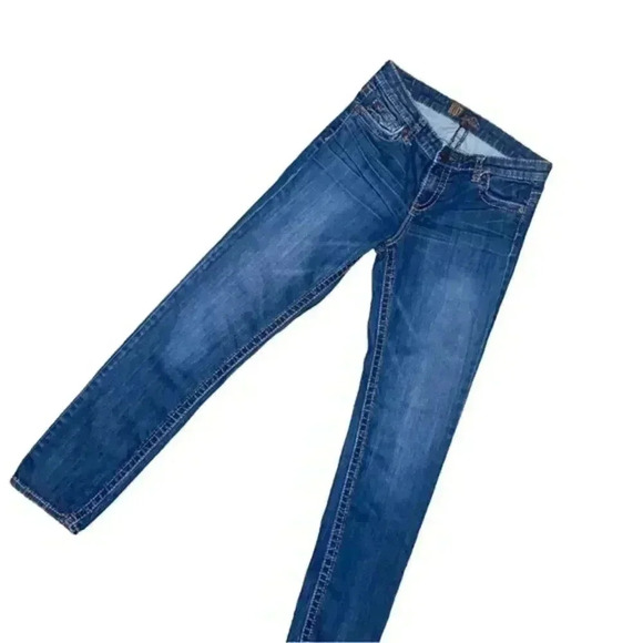 KUT FROM THE KLOTH - Picture 6 of 10